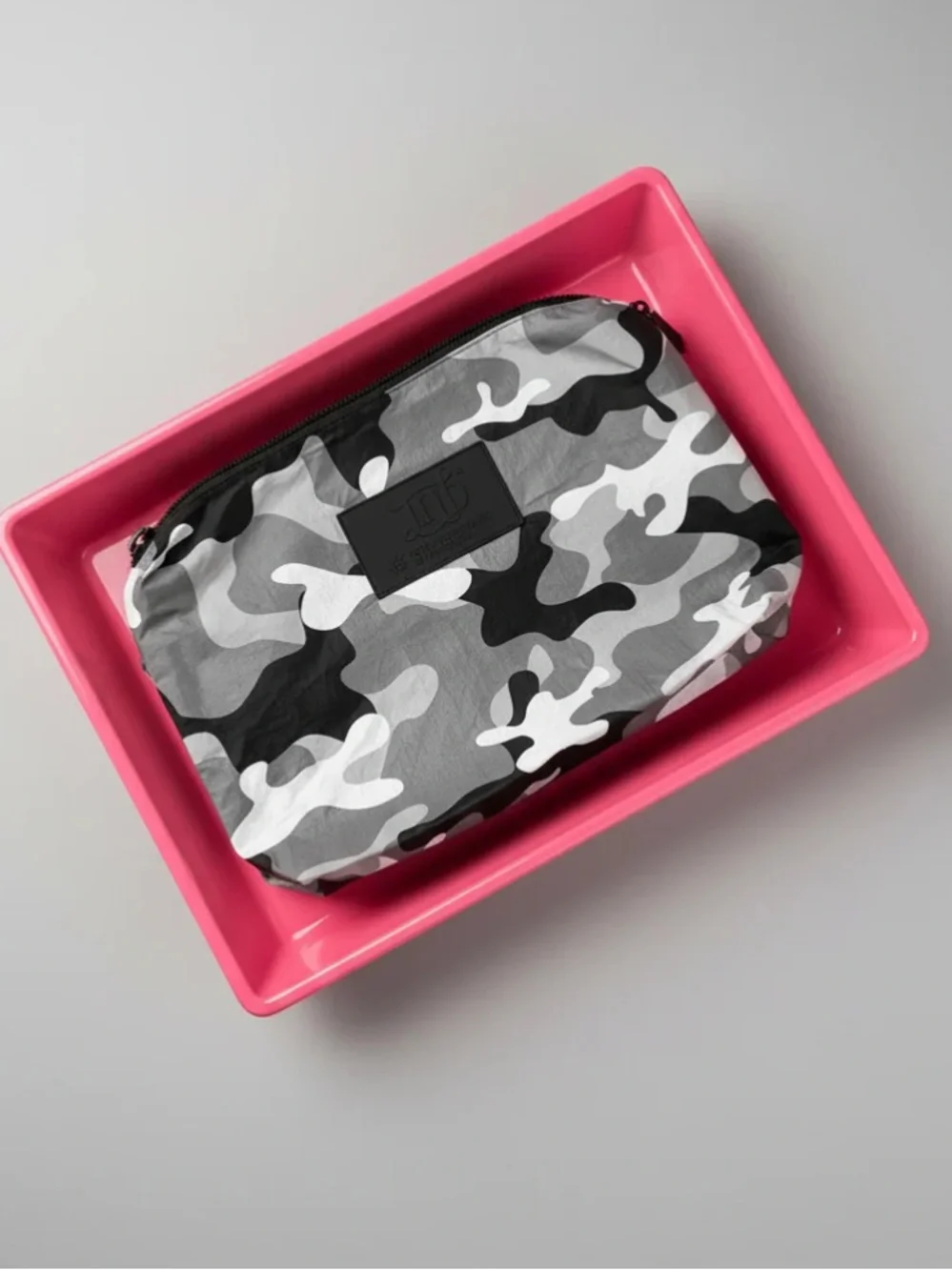 WATERPROOF OVERSIZED ZIP POUCH- CAMO GRAY